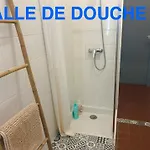 Room, Carcassone