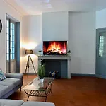 Room, * Carcassone